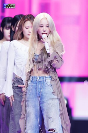 231012 Whee In - 'In The Mood' at M COUNTDOWN