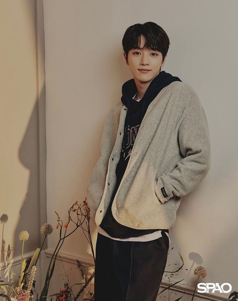 NCT SUNGCHAN for SPAO 'URBAN GARDEN' FW Outer Collection documents 10