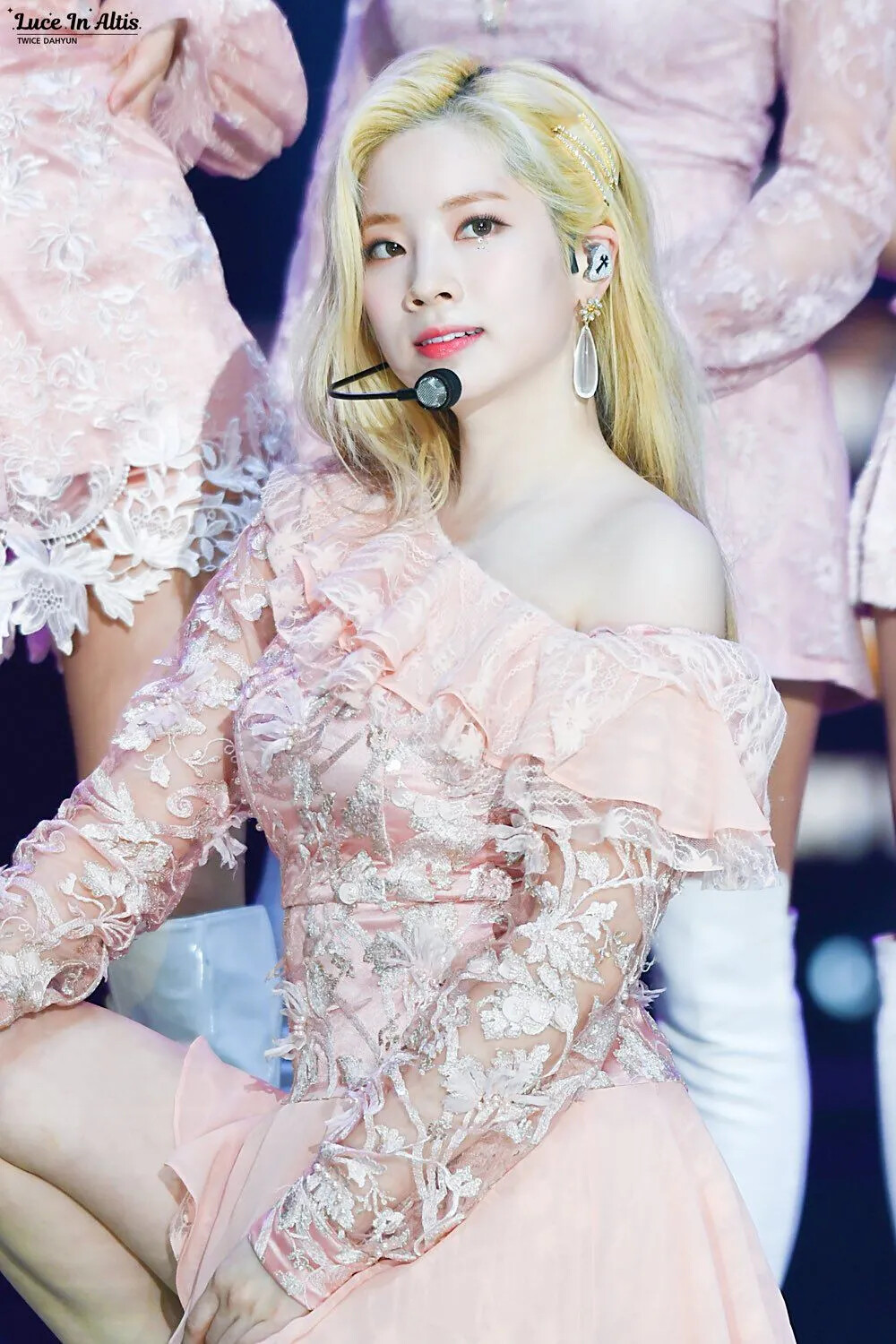 200104 TWICE's Dahyun at The 34th Golden Disc Awards Day 1 | kpopping