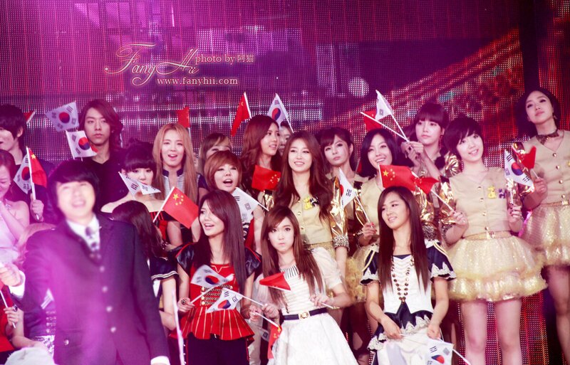 111108 Girls' Generation at Korea-China Festival documents 14