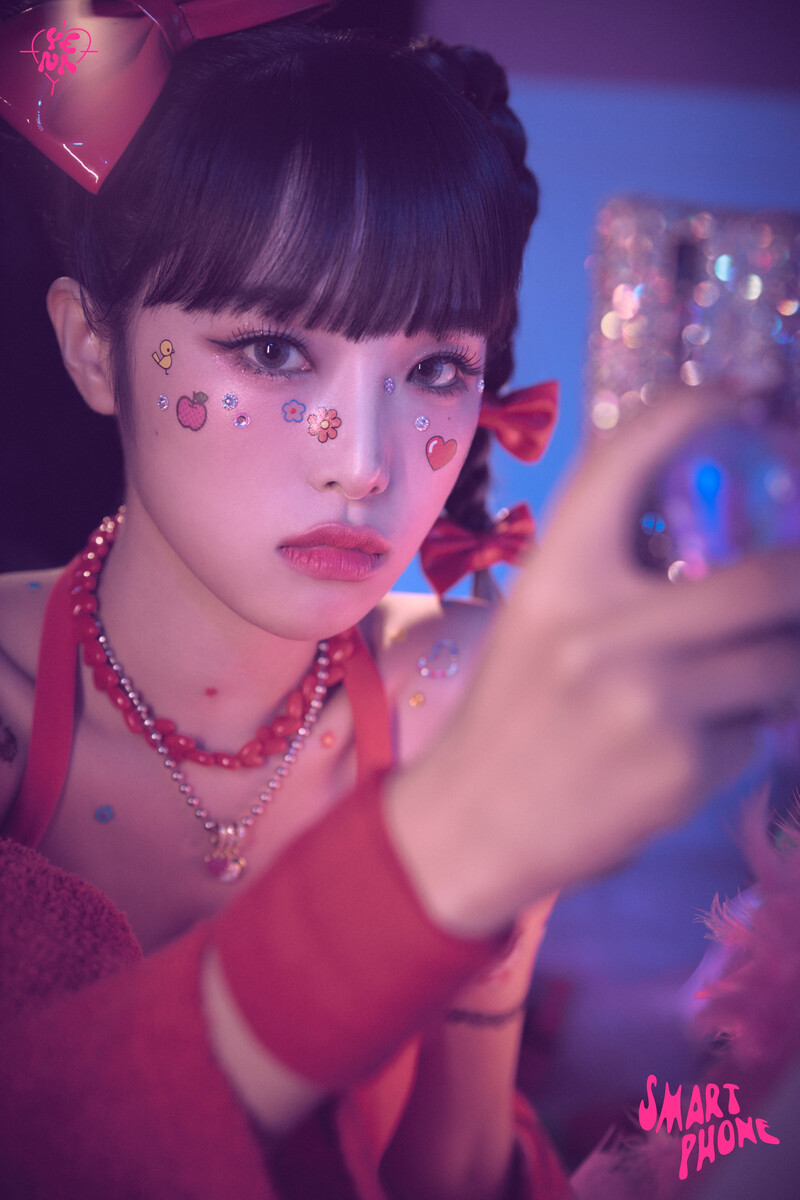 Choi Yena - "Smartphone" 2nd Mini Album Concept Teaser Photos documents 9