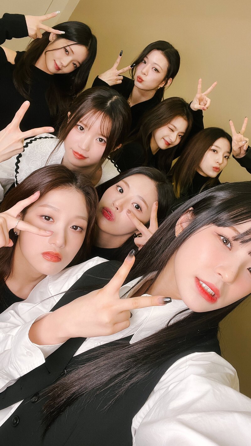 230124 fromis_9 Weverse - 5th Anniversary HAPPY fromis_9 DAY documents 8