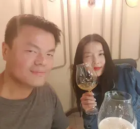 180605 J.Y. Park instagram update with Yubin