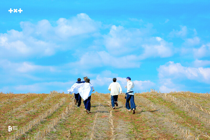 240402 TXT Weverse Update - "Deja Vu" MV Photo Sketch documents 1