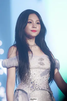 250117 GFRIEND Umji at GFRIEND 10th Anniversary Concert 'Season of Memories' Day 1