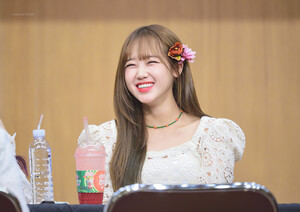 190818 Weki Meki Yoojung at 'WEEK END LOL' Gimpo Fansign