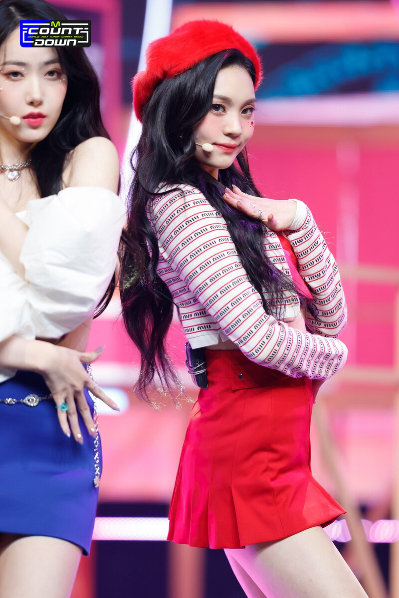 220210 VIVIZ - 'BOP BOP!' at M Countdown documents 9