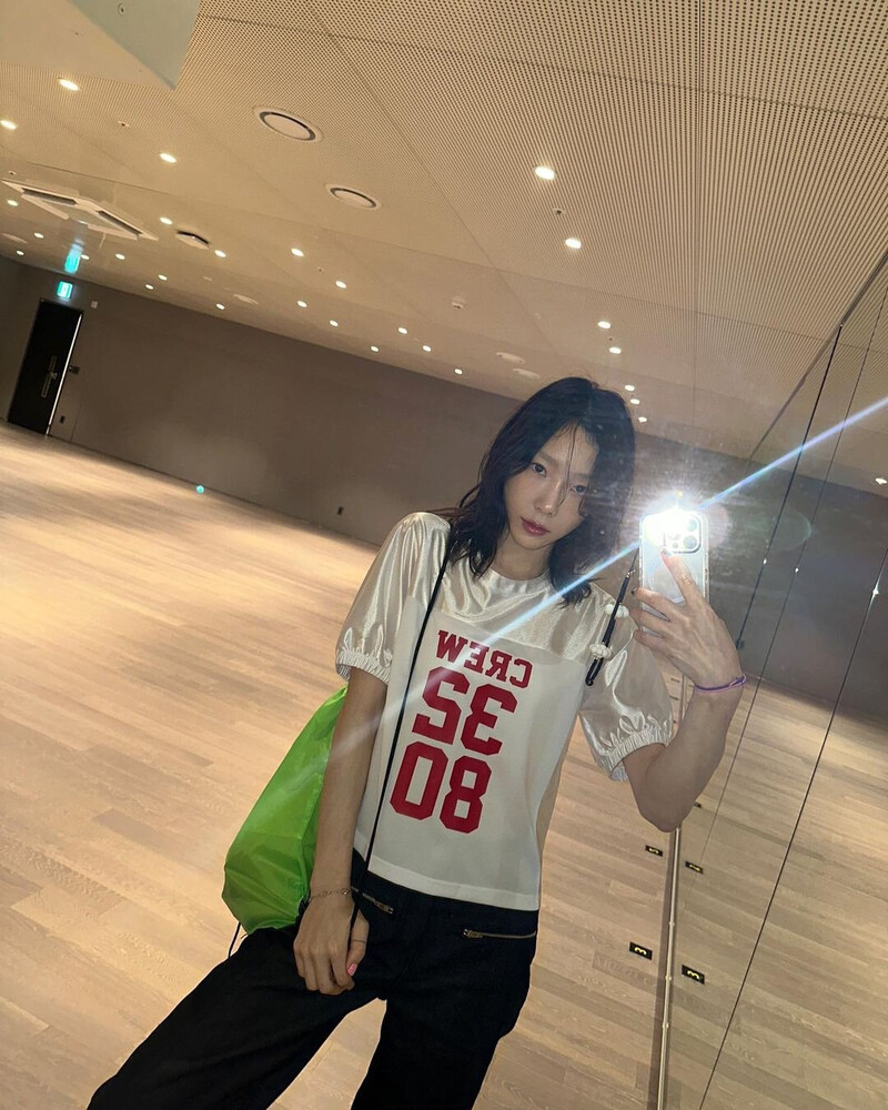 230518 Taeyeon Instagram Post Update documents 4