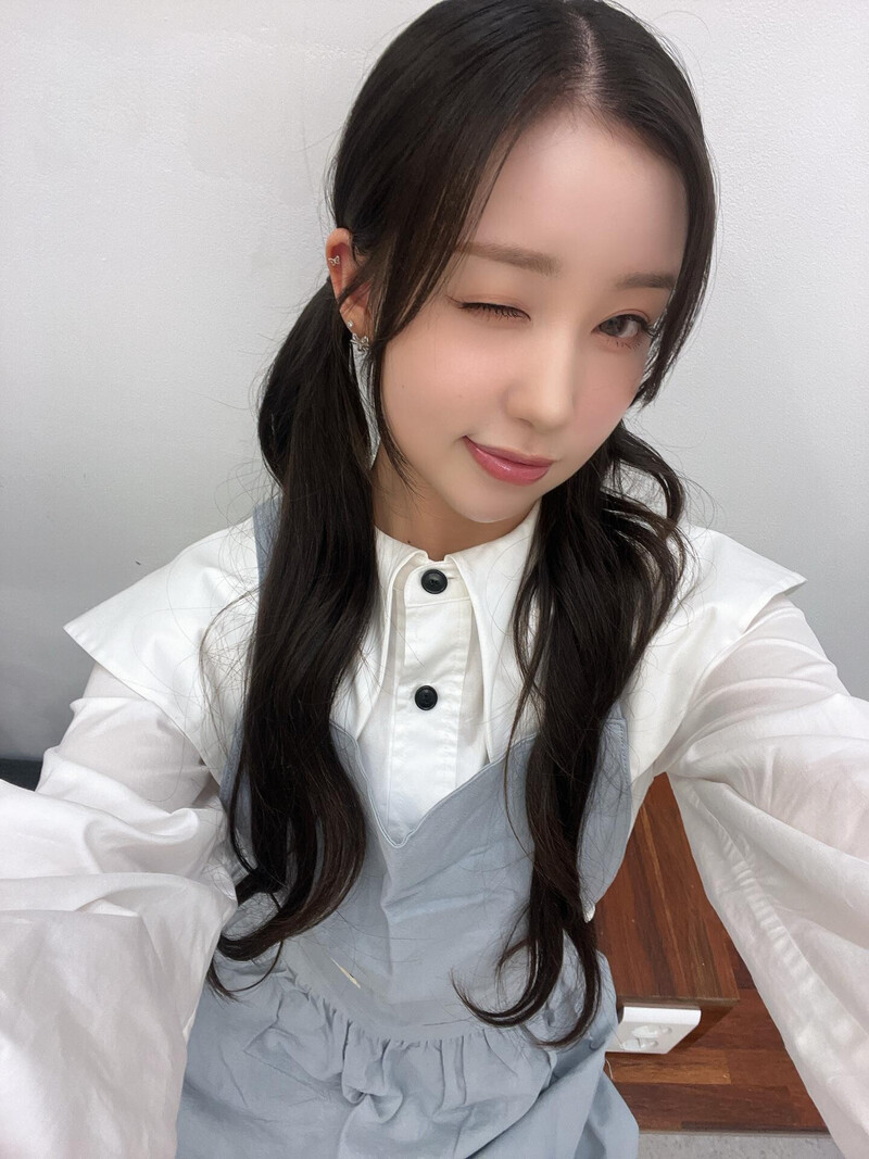 240914 WOOAH - SORA weverse update documents 4