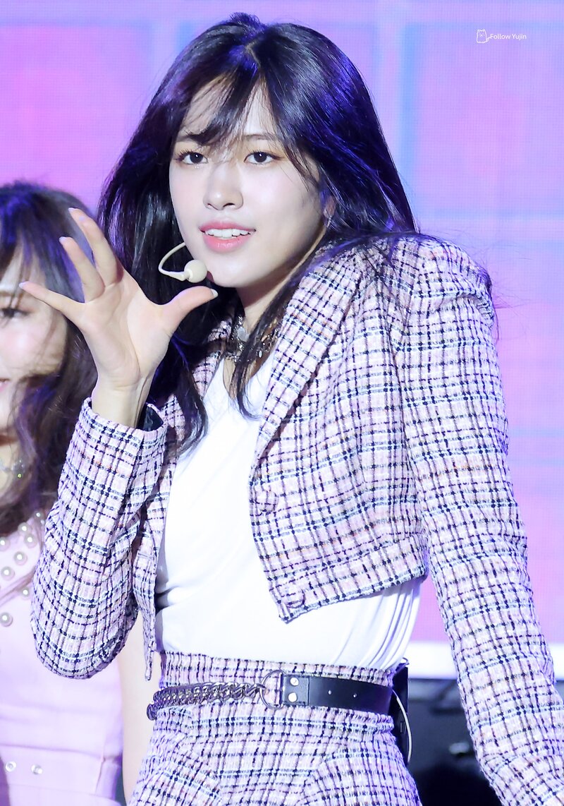 220604 IVE's Yujin at KBS Cheongju 77th Anniversary Special Concert documents 2