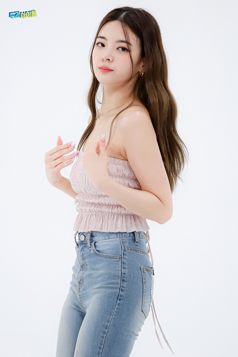 220720 MBC Naver - ITZY at Weekly Idol documents 6