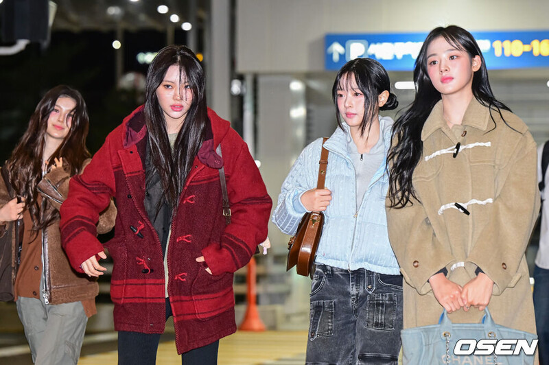 231213 NewJeans - Incheon International Airport documents 3