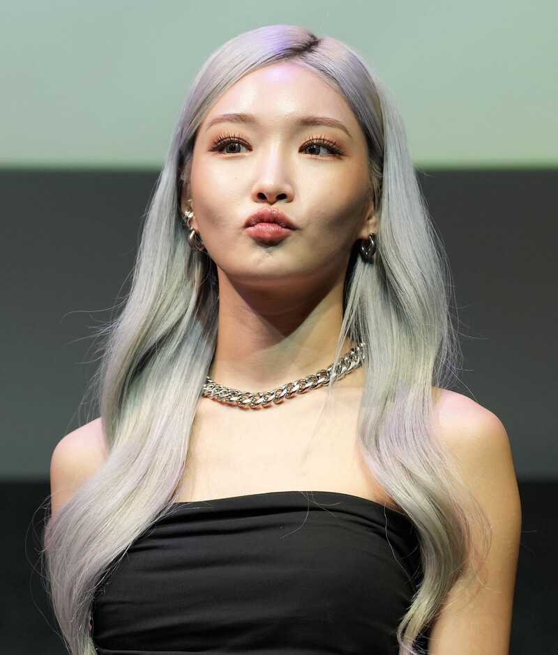 220711 Chungha - "Bare&Rare Pt.1." Press Showcase documents 3