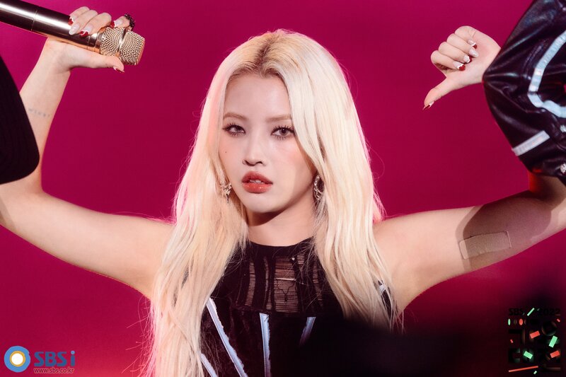 221224 (G)I-DLE Soyeon - 2022 SBS Gayo Daejeon Behind Photos documents 1