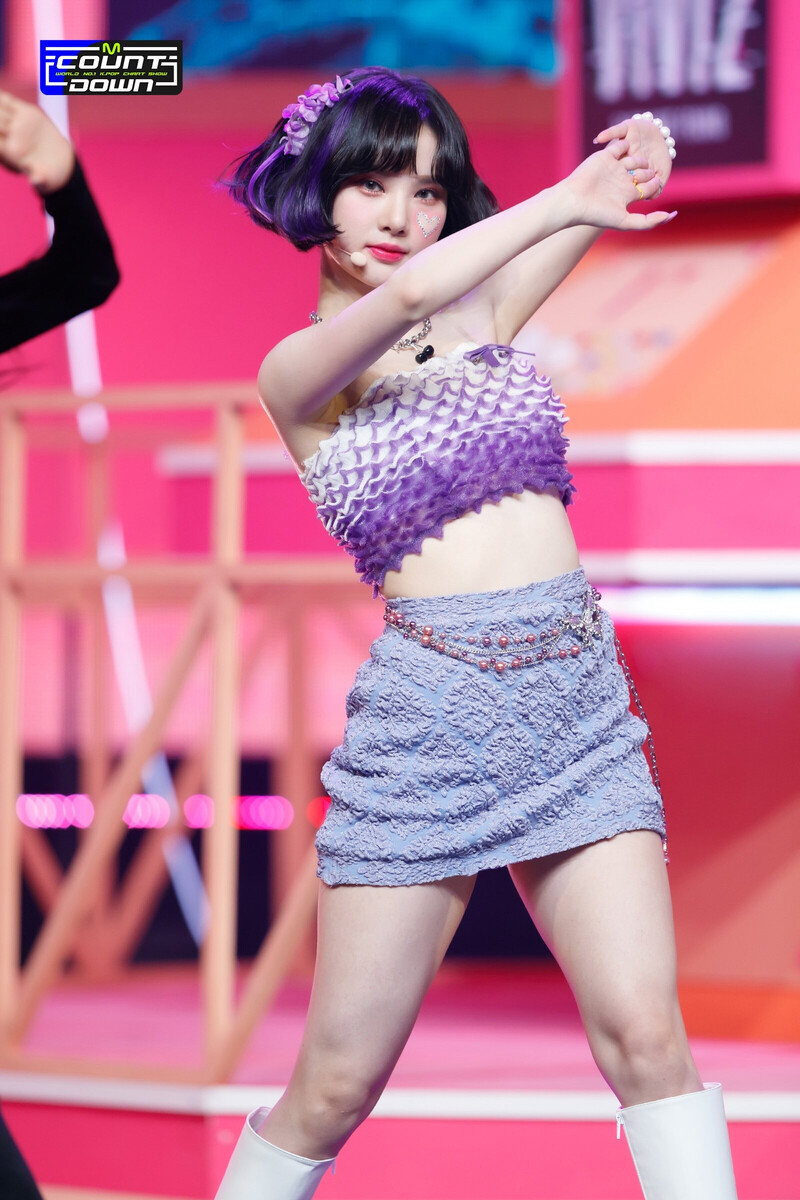 220210 VIVIZ - 'BOP BOP!' at M Countdown documents 22