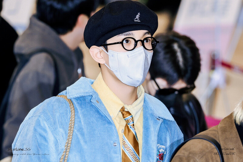 241203 SEVENTEEN DK at Gimpo International Airport documents 3