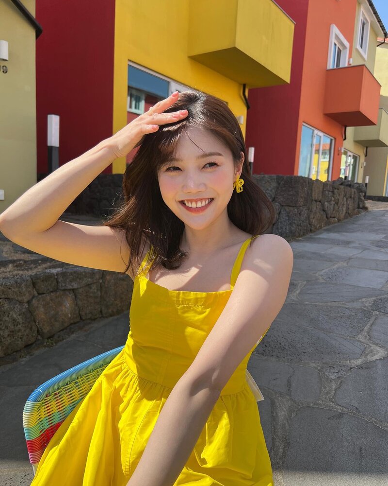 220331 OH MY GIRL Hyojung SNS Update documents 1