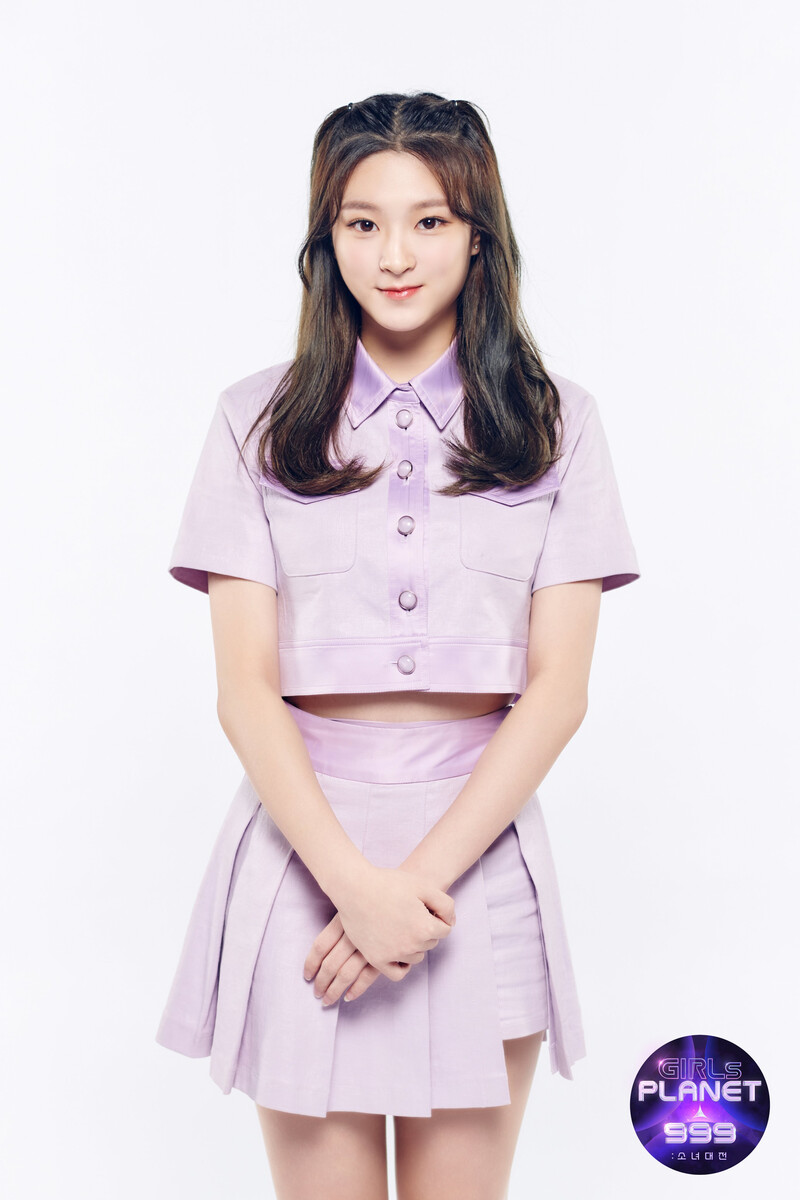 Girls Planet 999 - C Group Introduction Profile Photos - Gu Yi Zhou documents 2