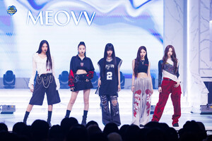 240912 MEOVV - 'MEOW' at M COUNTDOWN