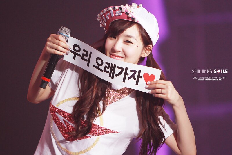 130609 Girls’ Generation Tiffany at Girls & Peace World Tour in Seoul documents 1
