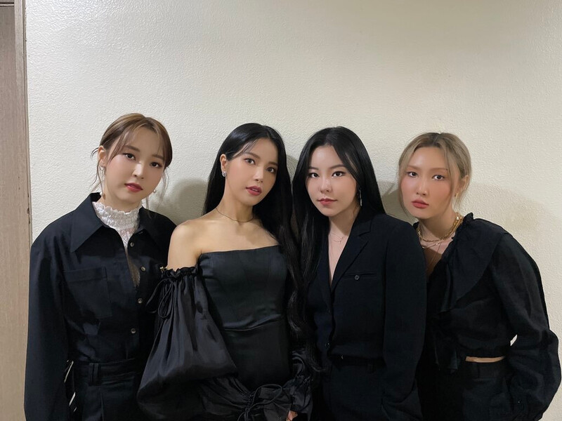 210604 MAMAMOO Twitter Update documents 1