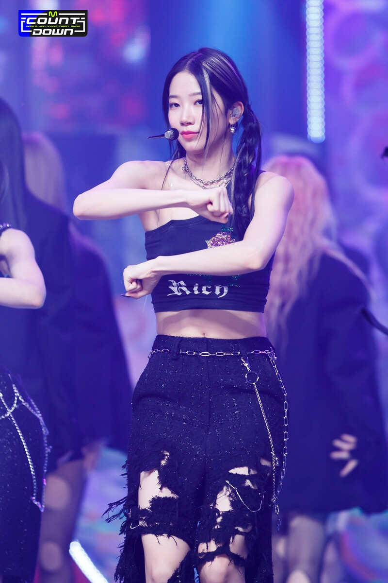 230530 Kazuha "Eve, Psyche, And The Bluebeardswife"  at M Countdown documents 3