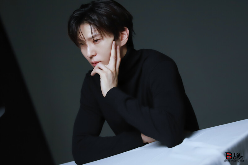 240622 - Naver - VIXX Leo New Profile Behind Photos documents 2