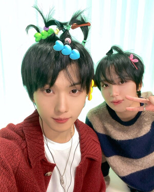 241115 - NCT Twitter Update with HAECHAN n JISUNG