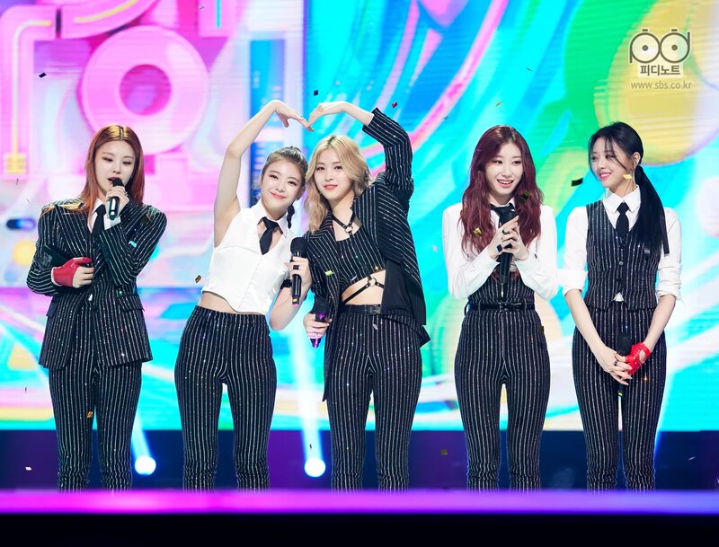 210516 ITZY #1 Encore Stage at Inkigayo documents 7