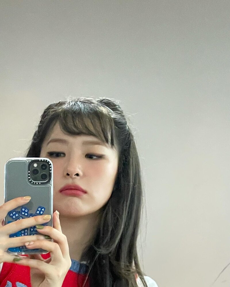 210828 Red Velvet Seulgi Instagram Update documents 10