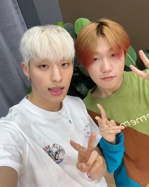 230515 EBSKorean Instagram Update - P1harmony Keeho and Jongseob