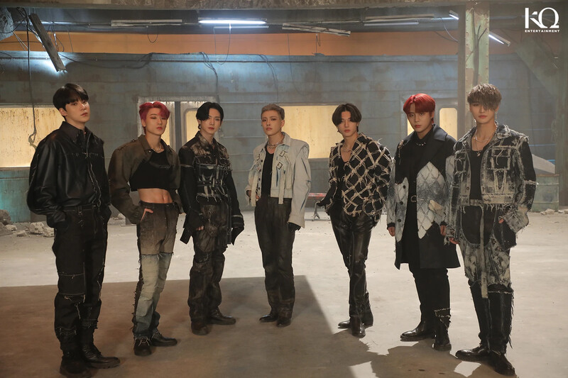 210301 ATEEZ "I'm the One (Fireworks)" MV Shooting Behind the Scenes | Naver Update documents 1