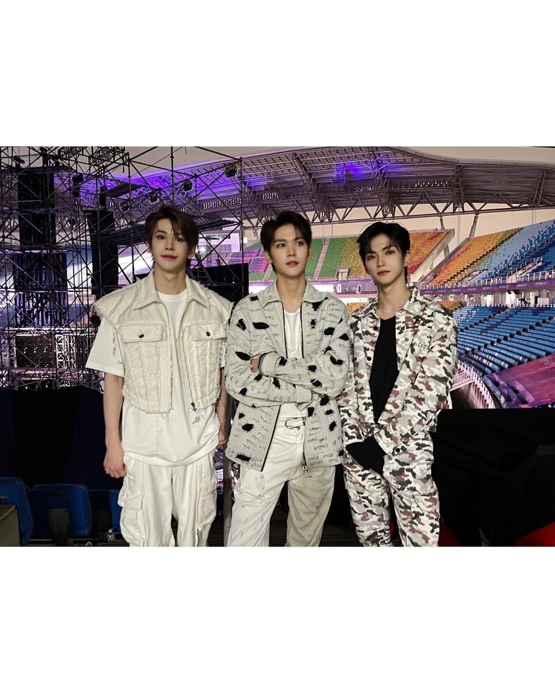 230131 SM rookies Instagram update | Shohei, Eunseok, Seunghan documents 1