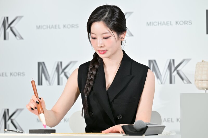 240327 - DAHYUN at Michael Kors Ginza Store Event in Japan documents 8
