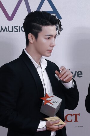 171115 SUPER JUNIOR Donghae at AAA
