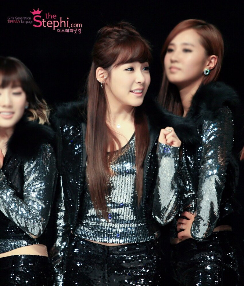 101230 Girls' Generation Tiffany at KBS Gayo Daechukje documents 22