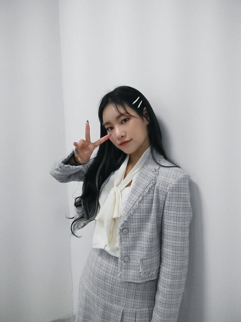 220925 - YOON JIA Twitter Update documents 1