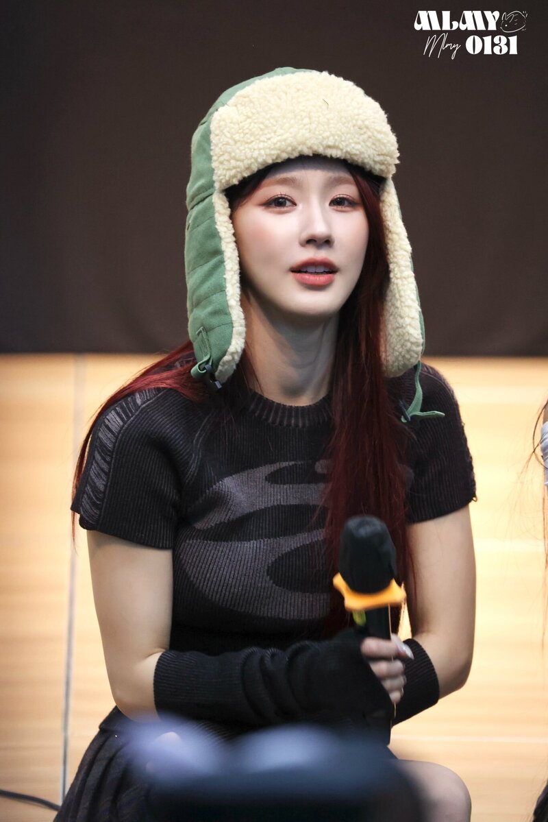 240203 (G)I-DLE Miyeon - SOUNDWAVE Fansign Event documents 8