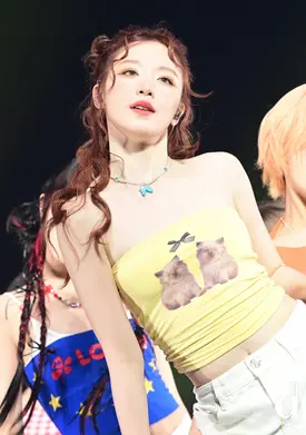 240929 (G)I-DLE Shuhua - 2024 [iDOL] WORLD TOUR Stage Photos by Dispatch