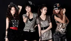 B.Dolls