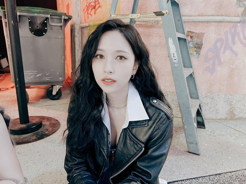 230320 TWICE Mina Instagram Update documents 5