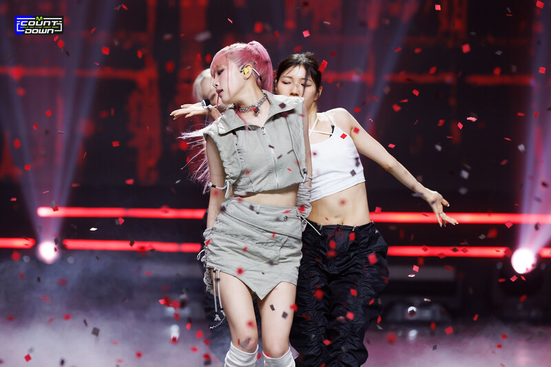 230629 YENA - 'Hate Rodrigo' & 'WICKED LOVE' at M COUNTDOWN documents 13