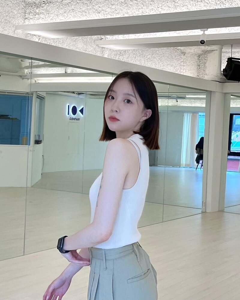 220709 ALICE Chaejeong Instagram Update documents 1