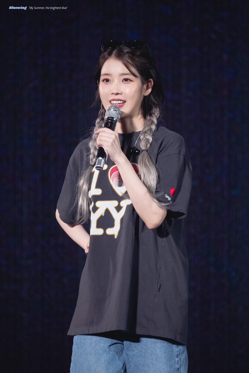 240421 IU - ‘H.E.R.’ World Tour in Singapore Day 2 documents 8