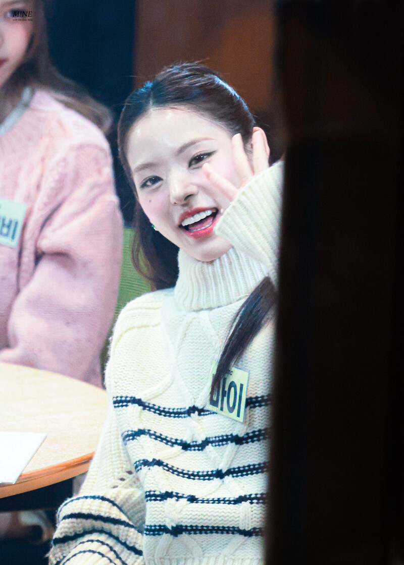 241202 izna Mai at MBC Idol Radio documents 1