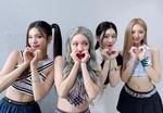 220717 ITZY Twitter Update with Chungha