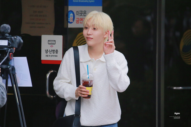 241018 SEVENTEEN Seungkwan - KBS Music Bank Commute documents 1