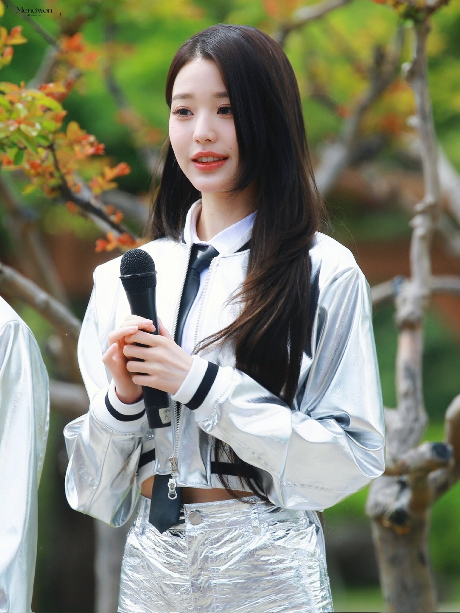 230428 IVE Wonyoung - Music Bank Commute | kpopping