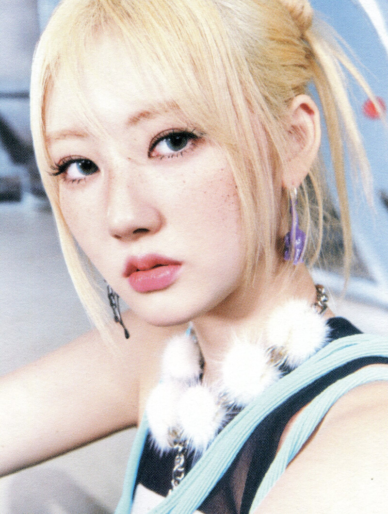 BABYMONSTER - 1st Album 'DRIP' [Scans] documents 17