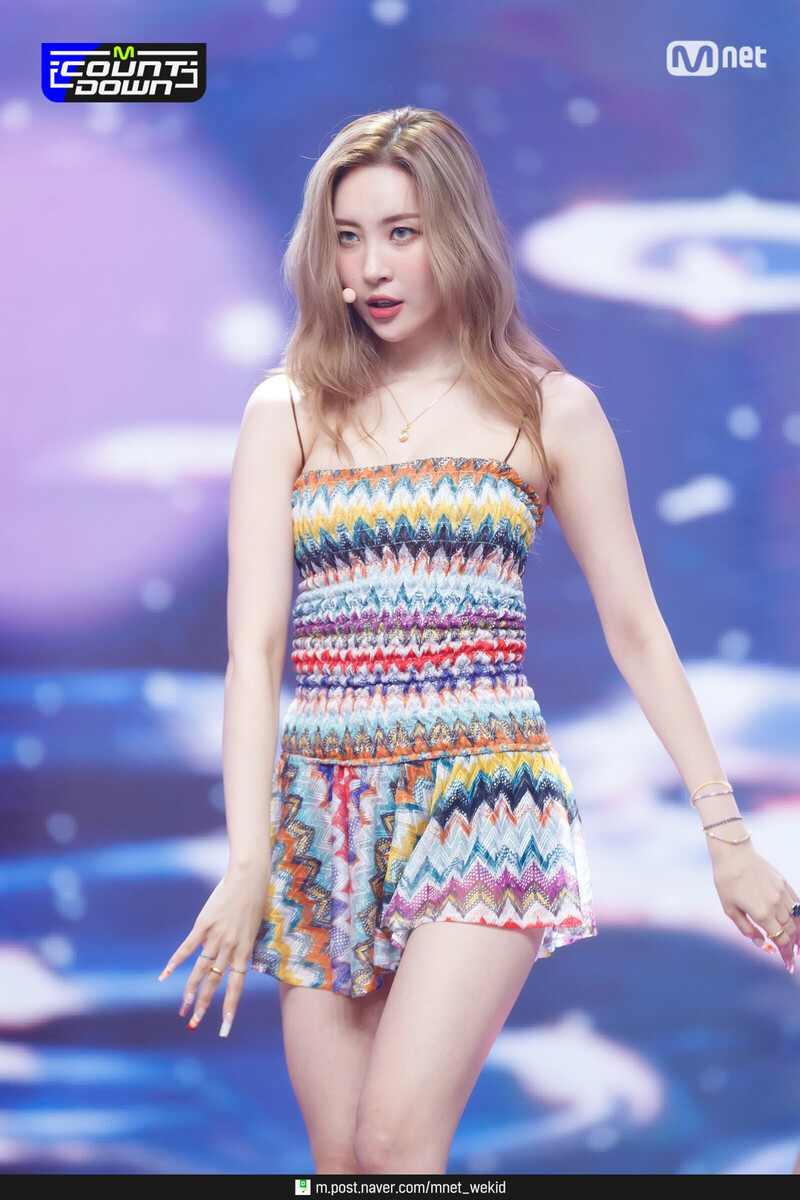 210812 Sunmi - 'SUNNY' + "You can't sit with us' at M Countdown documents 22